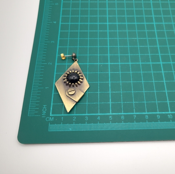 Art Deco with a Steam Punk Vibe -  Gold and Black Geometric Earrings - Picture 4 of 10